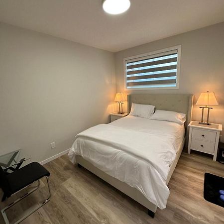 2 Bedroom 2 Washrooms Brand New Beautiful & Cozy Suite YYC 외부 사진