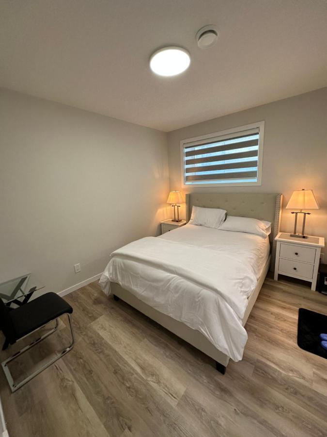 2 Bedroom 2 Washrooms Brand New Beautiful & Cozy Suite YYC 외부 사진